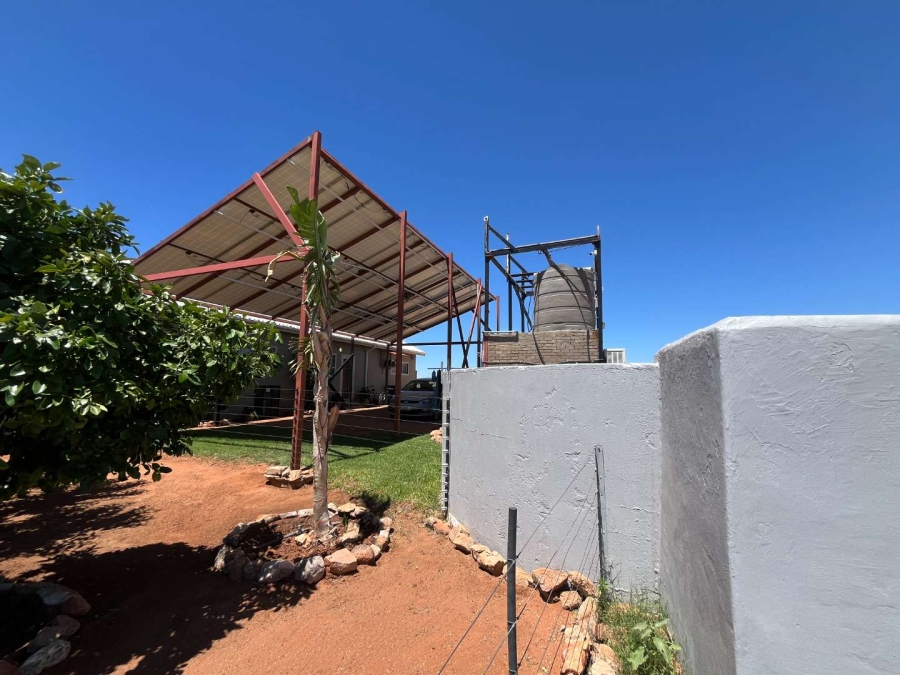 3 Bedroom Property for Sale in Olyfvenhoudtsdrift Northern Cape